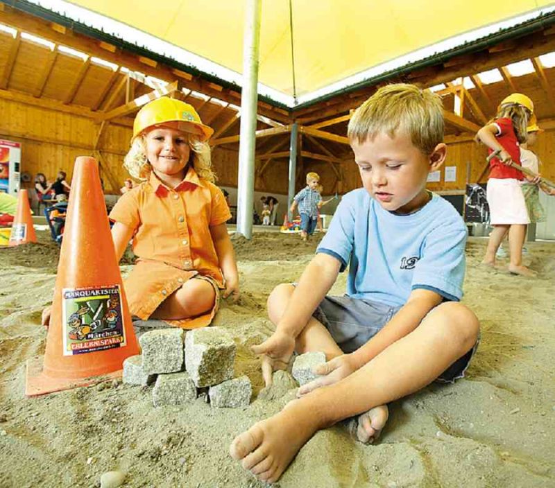 Sand Kinder Bauhof